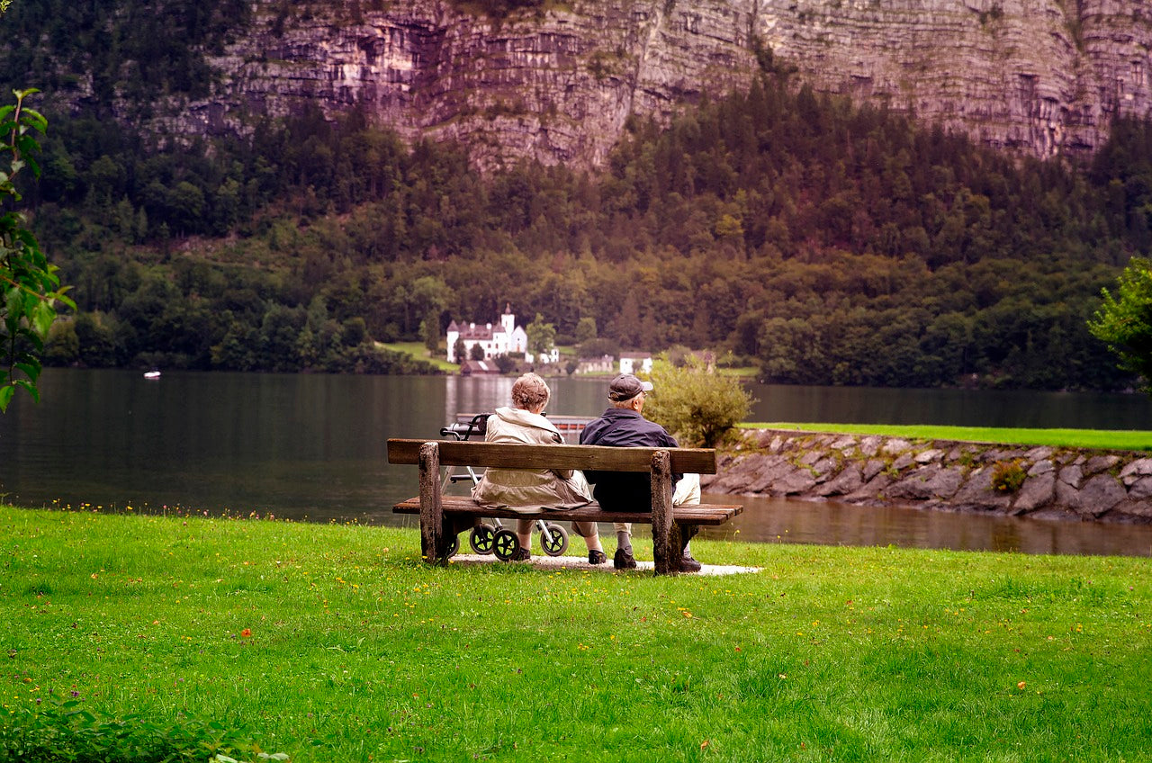 SOS Alarms and Dementia Care: A Lifeline for Memory-Related Challenges